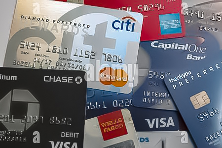 credit-card-jungle.jpeg?1699987913146