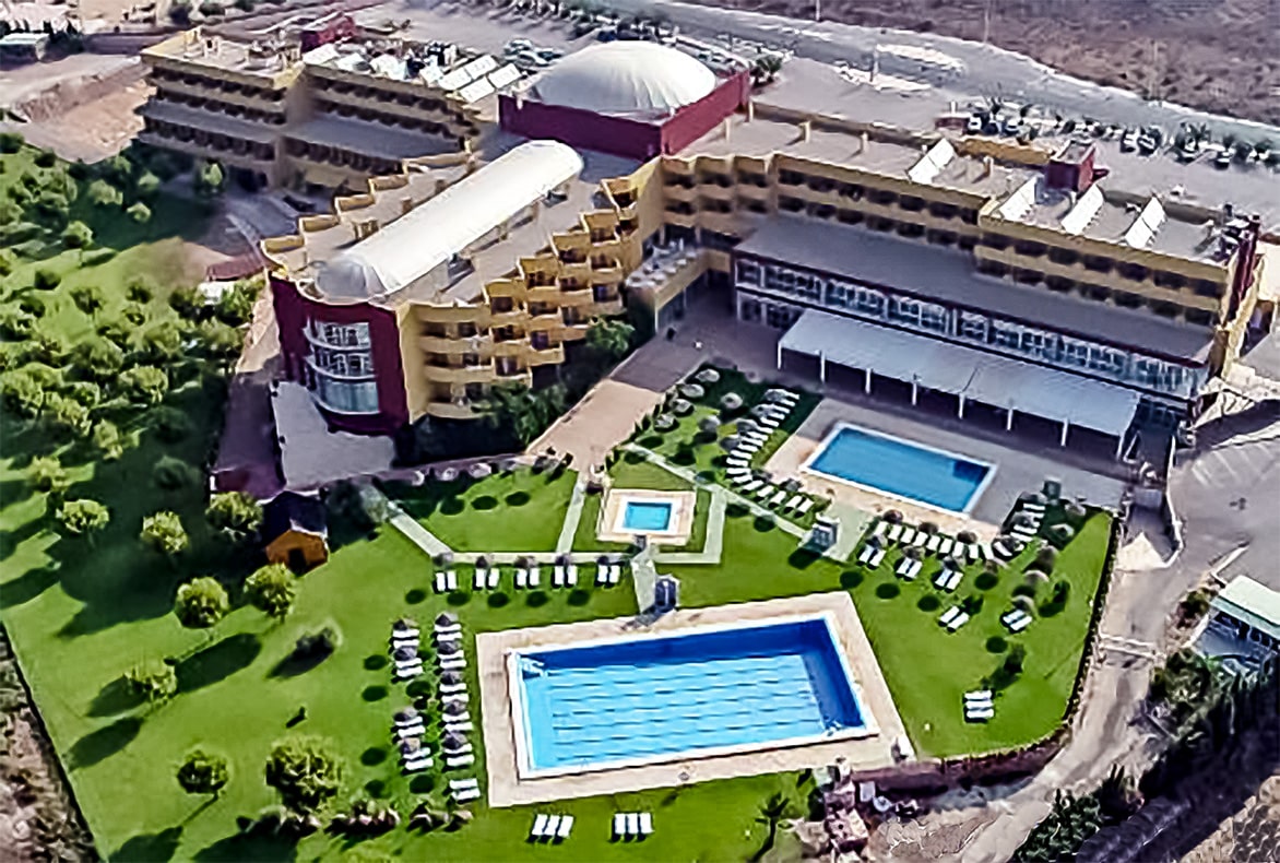 Labotel1-min.jpeg?1649520411786