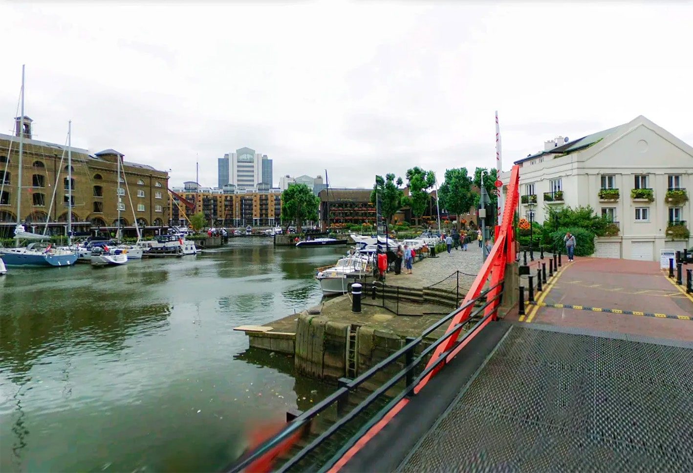 Zeichenfla%CC%88che%202-min.jpg?1647797382316